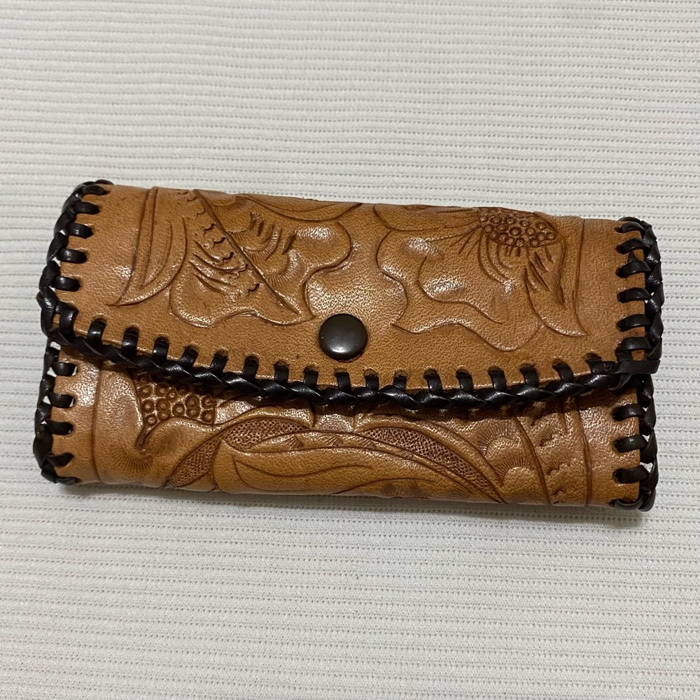 Tooled Leather Whipstitch Floral Brown Key Ring Holder